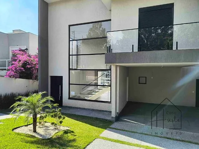 Casa com 500m² 3 quartos e 5 banheiros, à venda, no bairro Quinta dos Angicos em Cotia