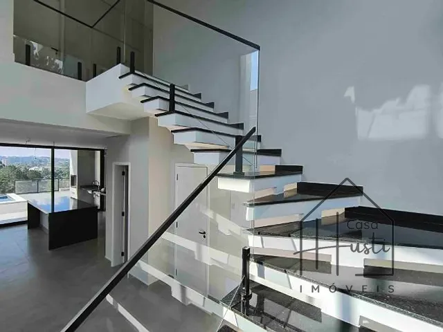 Casa com 500m² 3 quartos e 5 banheiros, à venda, no bairro Quinta dos Angicos em Cotia