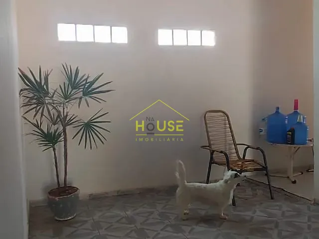 Casa com 180m², à venda, no bairro Pozzobon em Votuporanga