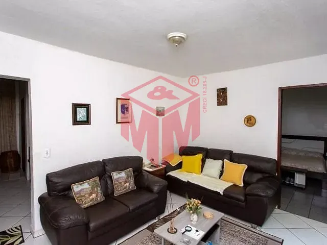 Casa 5 quartos e 4 banheiros, à venda, no bairro Vila Conceição em Diadema