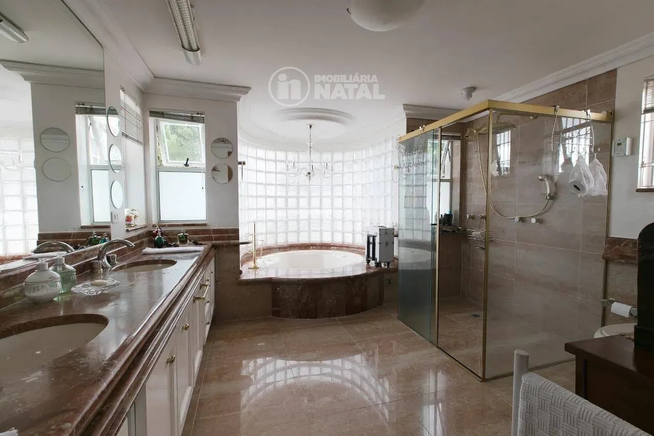Casa, 4 quartos, 900 m² - Foto 39