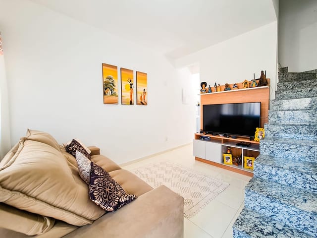 Foto do Casa - Linda Casa à venda, Roma, Volta Redonda, RJ | OPEN HOUSE REAL ESTATE IMÓVEIS LTDA