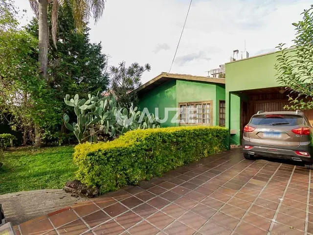 Casa com 316m² 4 quartos e 4 banheiros, à venda, no bairro Vila Izabel em Curitiba