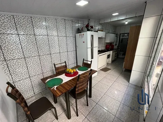 Casa 4 quartos e 3 banheiros, à venda, no bairro São Luís em Volta Redonda