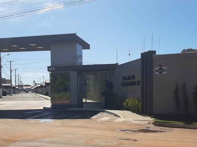 Casa 2 quartos e 1 banheiro, à venda, no bairro Tiradentes em Campo Grande