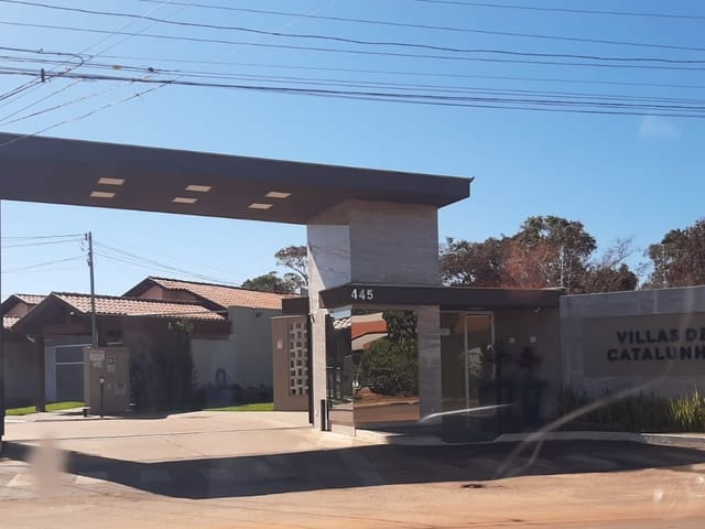 Casa 2 quartos e 1 banheiro, à venda, no bairro Tiradentes em Campo Grande