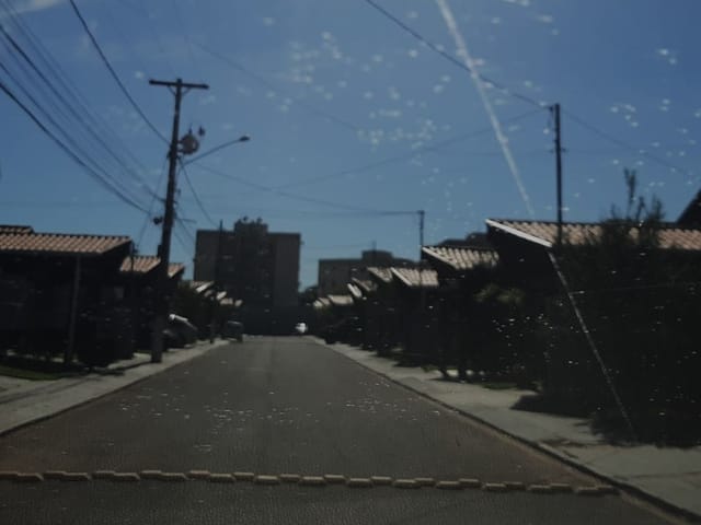 Casa 2 quartos e 1 banheiro, à venda, no bairro Tiradentes em Campo Grande