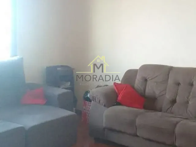 Casa com 250m² 3 quartos e 1 banheiro, à venda, no bairro Jardim Rosana em Guaxupé