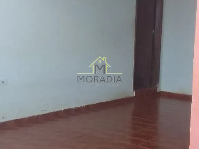 Casa com 250m² 3 quartos e 1 banheiro, à venda, no bairro Jardim Rosana em Guaxupé