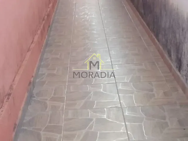 Casa com 250m² 3 quartos e 1 banheiro, à venda, no bairro Jardim Rosana em Guaxupé