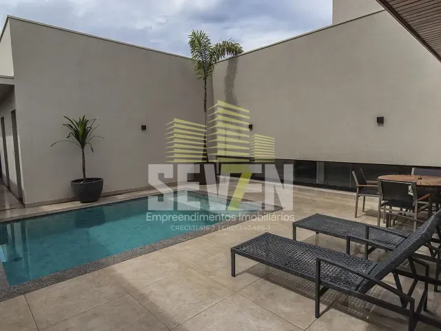 Casa com 420m² 3 quartos e 4 banheiros, à venda, no bairro Vila Aviação em Bauru