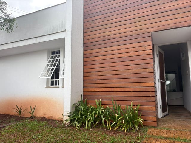 Casa com 405m² 3 quartos e 5 banheiros, à venda, no bairro Dom Pedro em Londrina