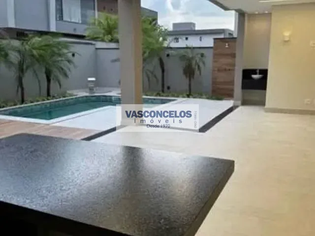 Casa com 450m² 4 quartos e 6 banheiros, à venda, no bairro Jardim do Golfe em São José dos Campos