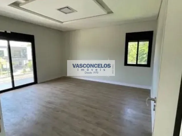 Casa com 450m² 4 quartos e 6 banheiros, à venda, no bairro Jardim do Golfe em São José dos Campos