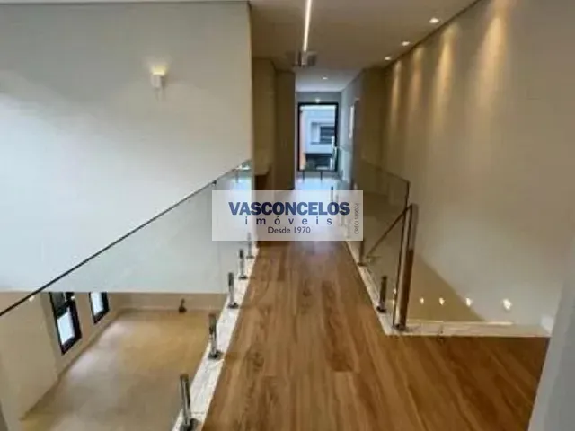 Casa com 450m² 4 quartos e 6 banheiros, à venda, no bairro Jardim do Golfe em São José dos Campos