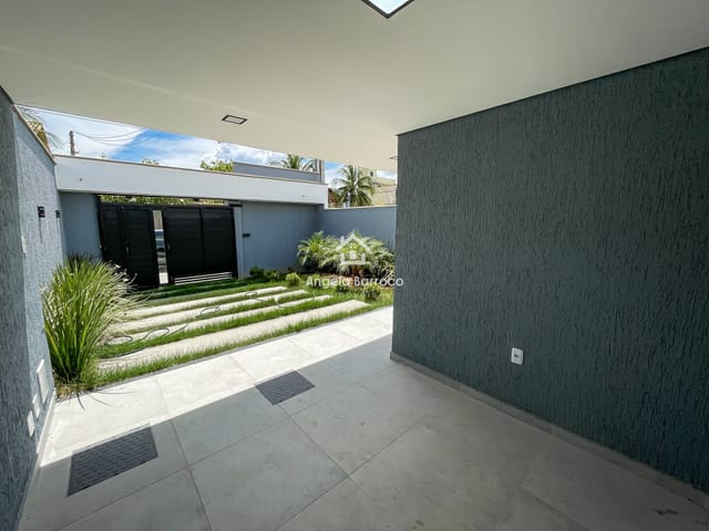 Casa com 360m² 3 quartos e 3 banheiros, à venda, no bairro Jardim Atlântico Central (Itaipuaçu) em Maricá