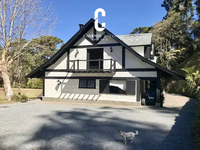 Casa com 20000m² 7 quartos e 6 banheiros, à venda, no bairro Parque das Águas Claras em Campos do Jordão