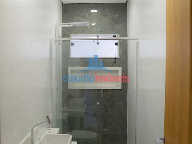 Casa com 315m² 3 quartos e 2 banheiros, à venda, no bairro Jardim Belvedere em Volta Redonda
