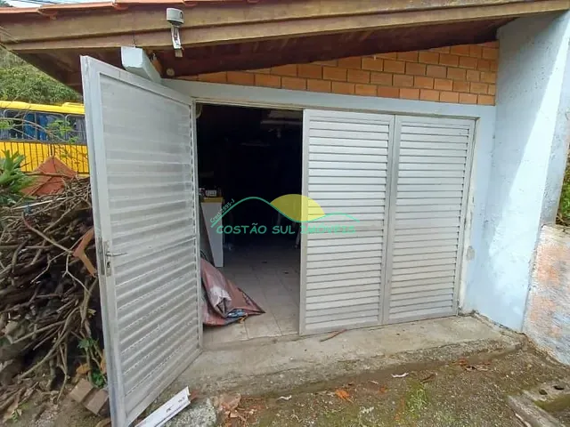Casa 4 quartos e 2 banheiros, à venda, no bairro Ribeirão da Ilha em Florianópolis