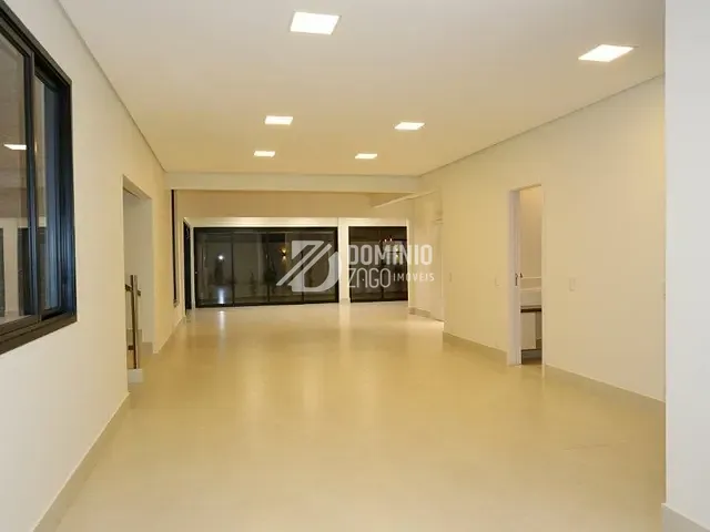 Casa com 355m² 4 quartos e 6 banheiros, à venda, no bairro Flamboyant Residencial Park em Uberaba