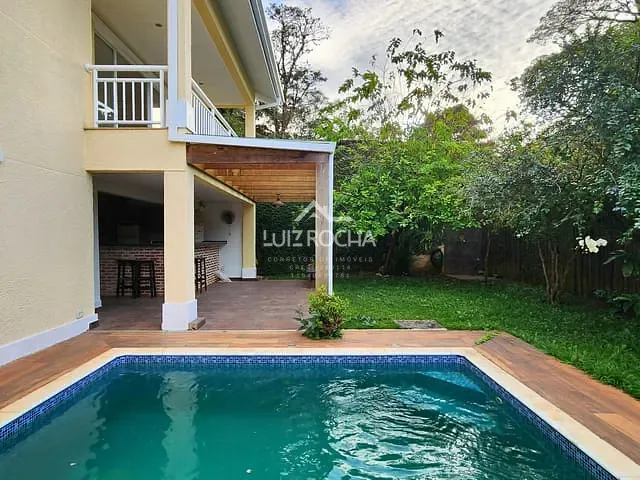 Casa com 544m² 4 quartos e 7 banheiros, à venda, no bairro Bosque do Vianna em Cotia