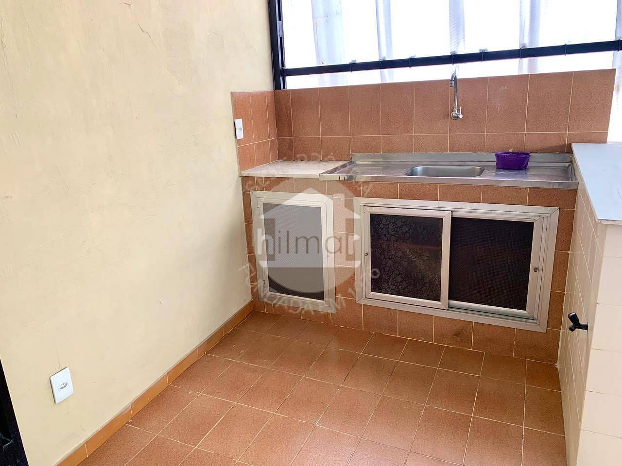 Casa à venda com 2 quartos, 43m² - Foto 31