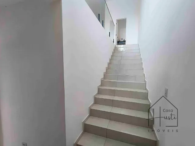Casa com 500m² 3 quartos e 5 banheiros, à venda, no bairro Quinta dos Angicos em Cotia