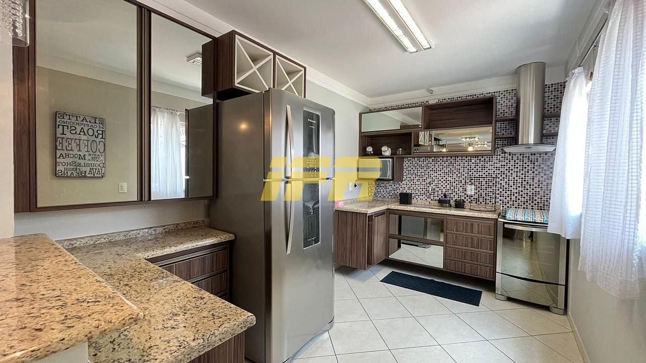 Casa, 3 quartos, 180 m² - Foto 10