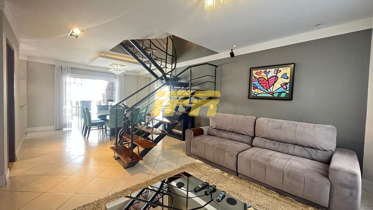 Casa, 3 quartos, 180 m² - Foto 1