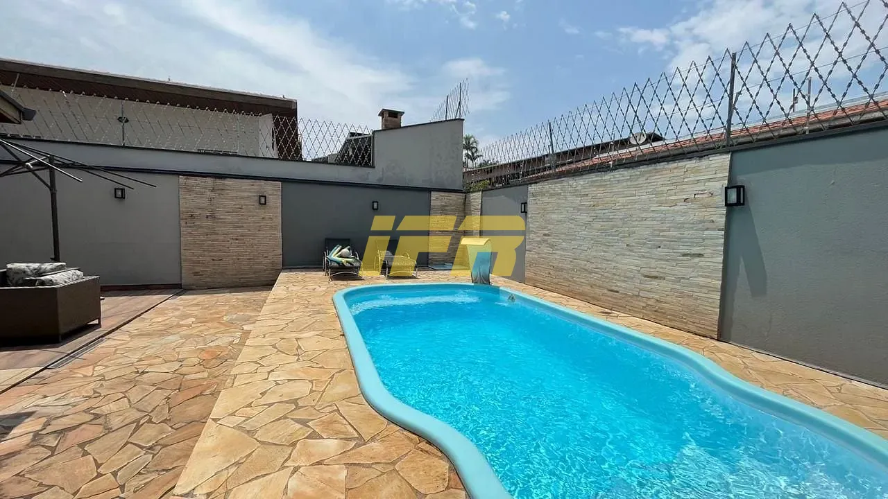 Casa, 3 quartos, 180 m² - Foto 2
