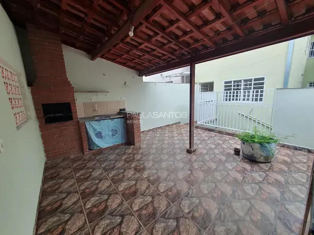 Casa 2 quartos e 2 banheiros, para alugar, no bairro Jardim do Sol em Sorocaba