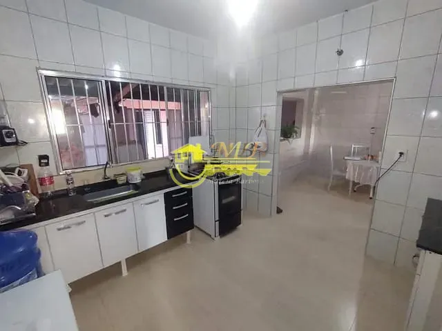 Casa com 250m² 4 quartos e 2 banheiros, à venda, no bairro Parque Universitario de Viracopos em Campinas