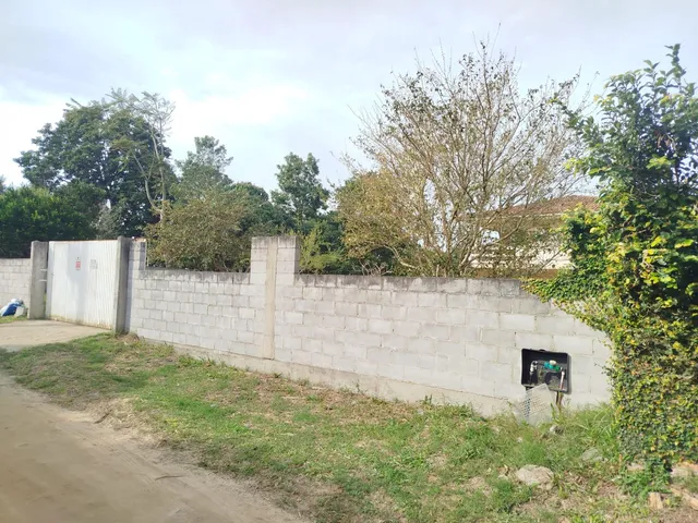 Casa com 1050m² 3 quartos e 3 banheiros, para alugar, no bairro São João do Rio Vermelho em Florianópolis