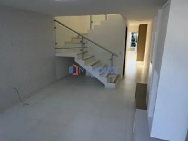 Casa com 150m² 2 quartos e 2 banheiros, à venda, no bairro Nossa Senhora da Vitória em Ilhéus