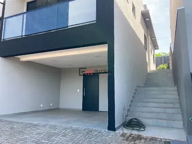 Casa com 264m² 3 quartos e 5 banheiros, à venda, no bairro Gleba Simon Frazer em Londrina