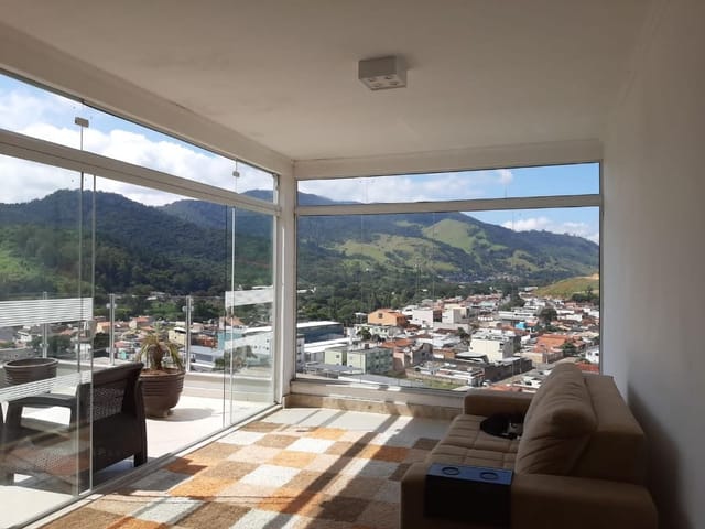Foto do Casa - Casa à venda 4 Quartos, 1 Suite, 4 Vagas, 250M², Nossa Senhora de Fátima, Itajubá - MG | MOHALLEM e LOPES CORRETAGEM E ADMINISTRACAO DE IMOVEIS LTDA