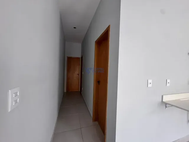 Casa com 125m² 2 quartos e 2 banheiros, à venda, no bairro Jardim Limoeiro em São José dos Campos