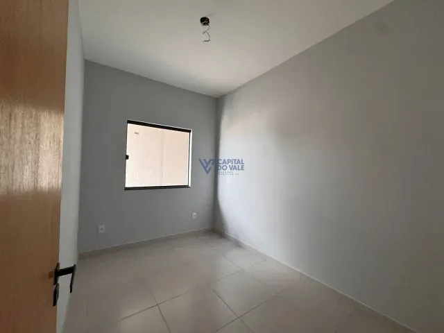Casa com 125m² 2 quartos e 2 banheiros, à venda, no bairro Jardim Limoeiro em São José dos Campos