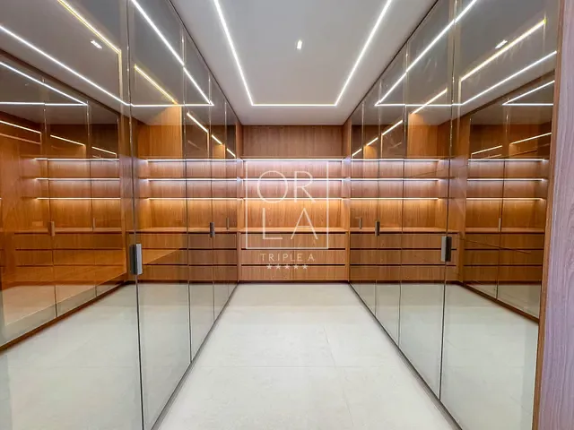 Casa com 563m² 4 quartos e 7 banheiros, à venda, no bairro Jardins Itália em Goiânia
