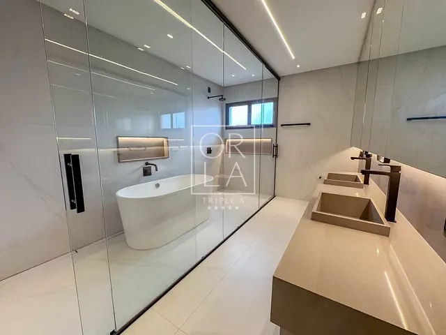 Casa com 563m² 4 quartos e 7 banheiros, à venda, no bairro Jardins Itália em Goiânia