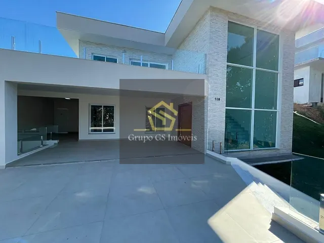 Casa com 1200m² 4 quartos e 5 banheiros, à venda, no bairro Marambaia em Vinhedo