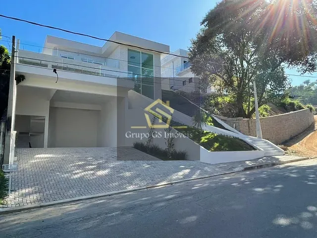 Casa com 1200m² 4 quartos e 5 banheiros, à venda, no bairro Marambaia em Vinhedo