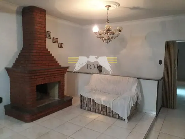 Casa com 300m² 4 quartos e 5 banheiros, à venda, no bairro Jardim Nossa Senhora do Carmo em São Paulo