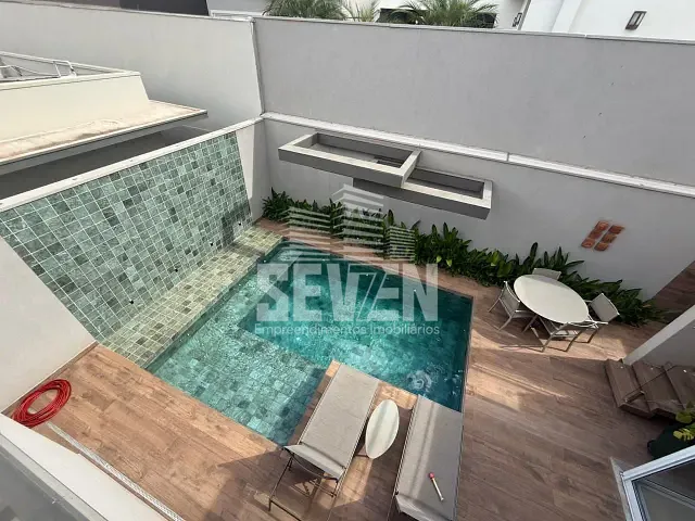 Casa com 360m² 4 quartos e 5 banheiros, à venda, no bairro Residencial Villaggio III em Bauru