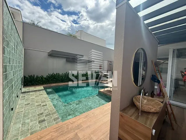 Casa com 360m² 4 quartos e 5 banheiros, à venda, no bairro Residencial Villaggio III em Bauru