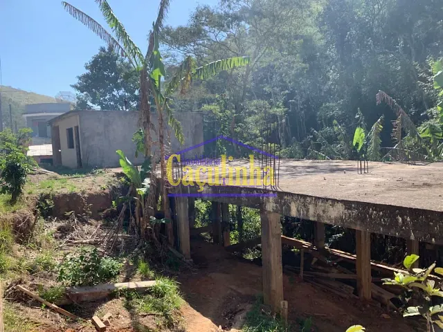 Casa com 900m² 1 quarto e 1 banheiro, à venda, no bairro Centro (Ipiabas) em Barra do Piraí