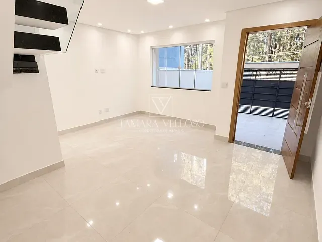 Casa 3 quartos e 4 banheiros, à venda, no bairro Vila Eugênia em Mogi das Cruzes
