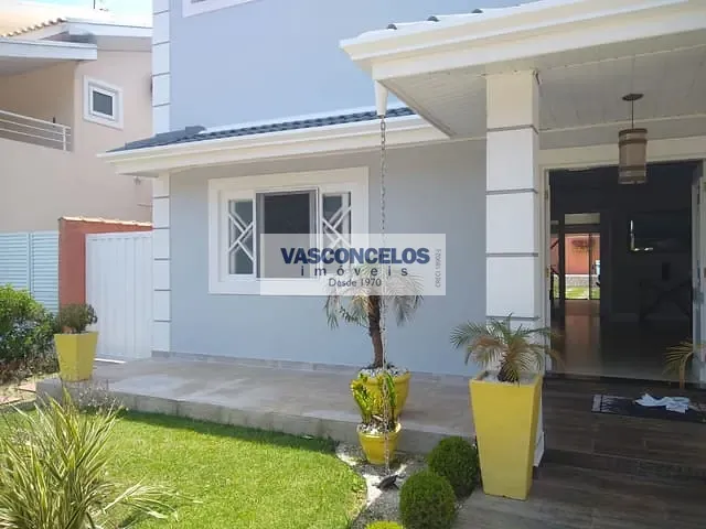 Casa com 672m² 4 quartos e 5 banheiros, à venda, no bairro Jardim Santa Maria em Jacareí