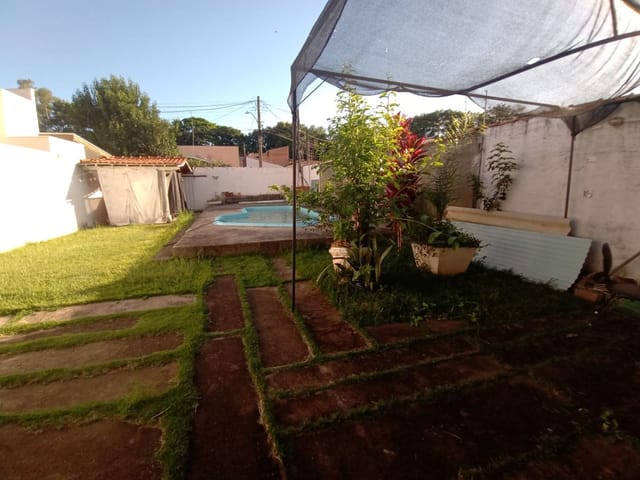 Casa com 250m² 1 quarto e 2 banheiros, à venda, no bairro Jardim Santa Helena em São João da Boa Vista