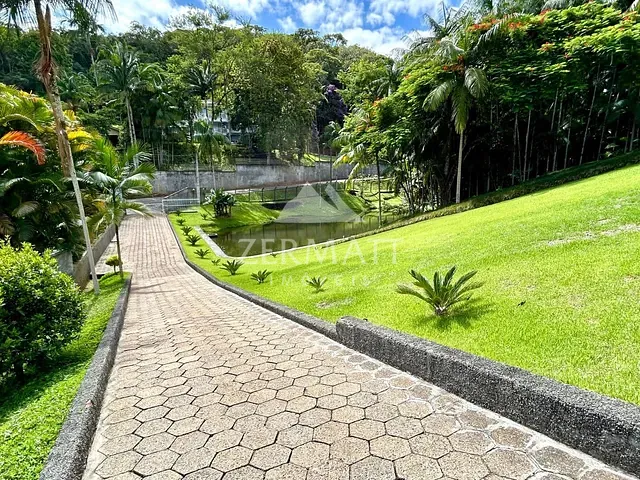 Casa com 14456m² 3 quartos e 3 banheiros, à venda, no bairro Fortaleza em Blumenau